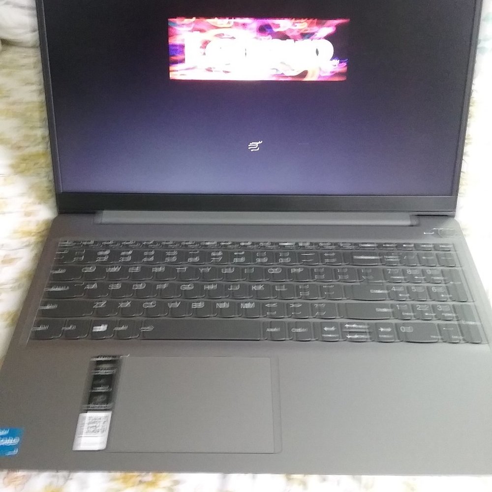 Lenovo IdeaPad i3 15.6' FHD Laptop Core i5 Windows 11